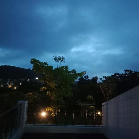 Casa Mount View Villa Wd Pvt Pool Lonavala Eksteriør billede